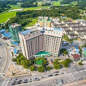 Ilsung Condo Namhan River Yeoju Exterior photo