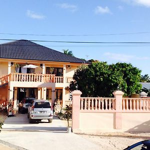 Paradise First Hotel Nuku'alofa Exterior photo