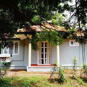 Contour Jungle Resort Varkala Exterior photo