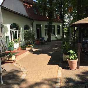 Bergschloesschen Hotel Juterbog Exterior photo