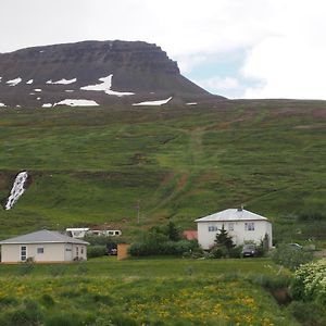 Granastathir Guesthouse Husavik Exterior photo