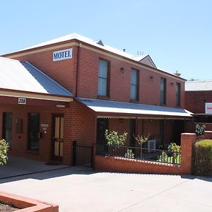 Bendigo Goldfields Motor Inn Exterior photo