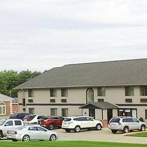 Heartland Hotel & Suites Rock Valley Exterior photo