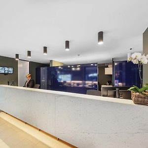 Belconnen Way Hotel & Serviced Apartments Canberra Exterior photo