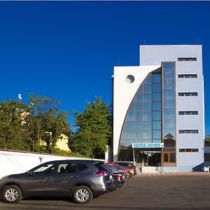 Hotel Story Targu Jiu Exterior photo