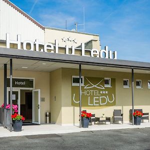 Hotel U Ledu Velke Popovice Exterior photo