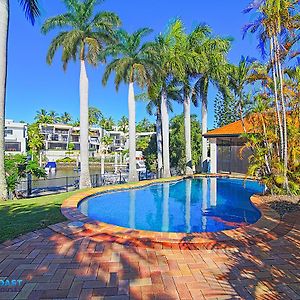 Holiday Home Coveside @ Sanctuary Cove Hope Island Exterior photo