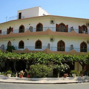 Lefka Hotel Kolymbari Exterior photo