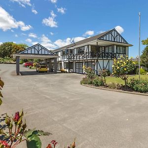 Kingswood Manor Motel Whangarei Exterior photo