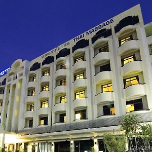 Rome Place Hotel Phuket Exterior photo