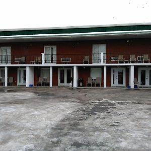 Clothier Mills Inn Kemptville Exterior photo