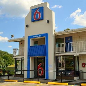 Motel 6 Boston South - Braintree Exterior photo