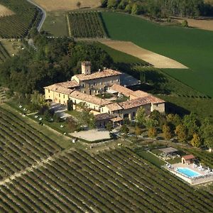 Relais Castello Di Razzano Hotel Alfiano Natta Exterior photo