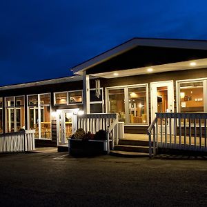 Silver Dart Lodge Baddeck Exterior photo