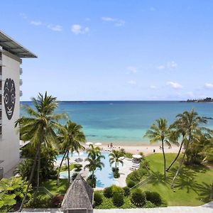 Chateau Royal Beach Resort & Spa, Noumea Exterior photo