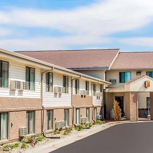 Super 8 By Wyndham Airport I90 Hotel Sioux Falls Exterior photo