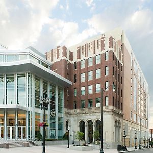 Renaissance Allentown Hotel Exterior photo