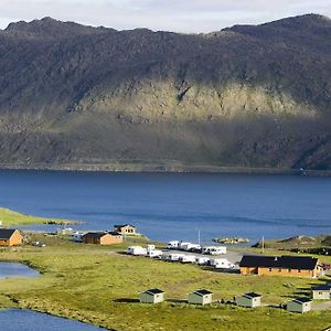 Nordkapp Camping Hotel Exterior photo