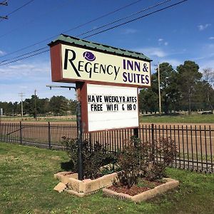 Regency Inn & Suites Millington Exterior photo