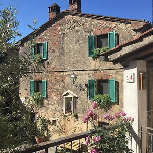 Oca Giuliva Bed & Breakfast Casale di Pari Exterior photo