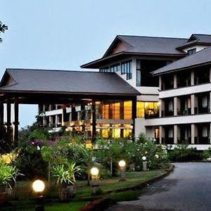 Hillside Country Home Golf & Resort Kabin Buri Exterior photo