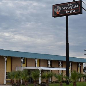 Woodfield Inn And Suites Yoakum Exterior photo