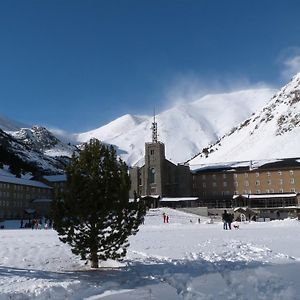 Hotel Vall De Nuria Queralbs Exterior photo