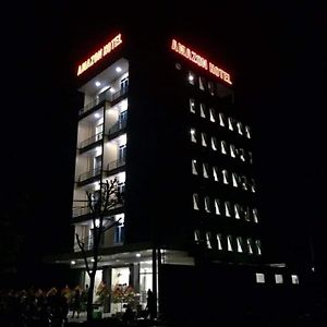 Amazon Hotel Vinh Exterior photo