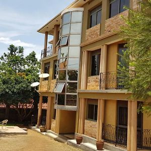 Progera Apartments Entebbe Exterior photo