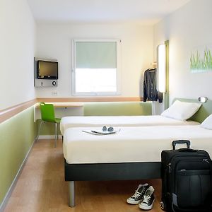 Ibis Budget Muenchen Airport Erding Hotel Room photo