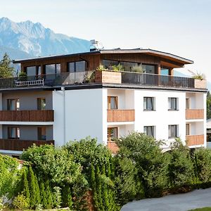 Pension Clara Hotel Wattens Exterior photo