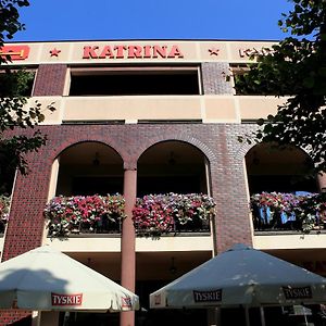 Katrina Aparthotel Ostrzeszow Exterior photo