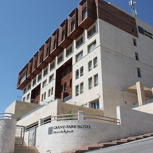 Grand Park Hotel Ramallah Exterior photo