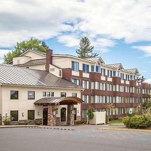 Comfort Suites South Burlington Near University Exterior photo