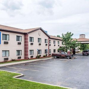 Comfort Inn & Suites Hamburg Exterior photo