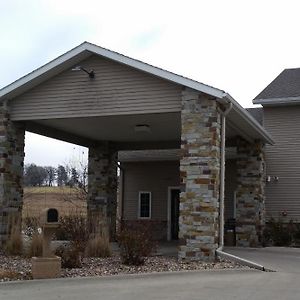 Rock Island Inn & Suites Atlantic Exterior photo