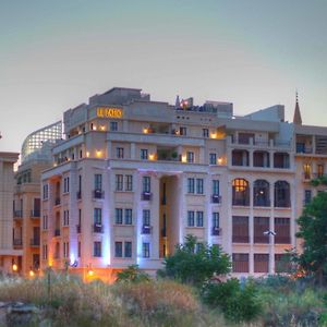 Le Patio Boutique Hotel Beirut Downtown Exterior photo