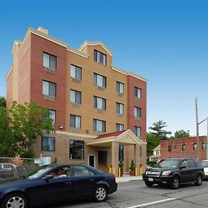 Paramount Inn Floral Park Exterior photo