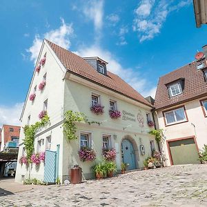 Gaestehaus Moenchshof Hotel Sommerhausen Exterior photo