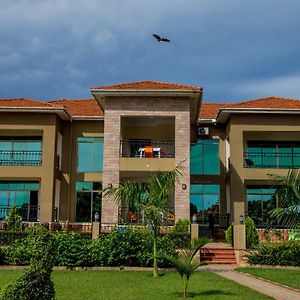 Lakepoint Villa Entebbe Exterior photo