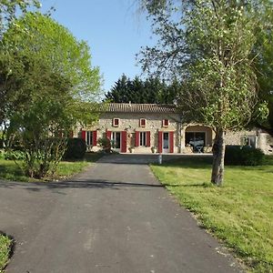 Les Magireaux Bed & Breakfast Fougueyrolles Exterior photo