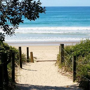 Surf Beach Motel Coffs Coffs Harbour Exterior photo