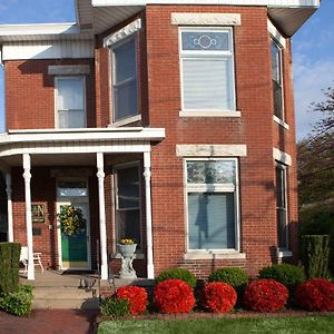 L&N Bed And Breakfast Ltd Henderson Exterior photo