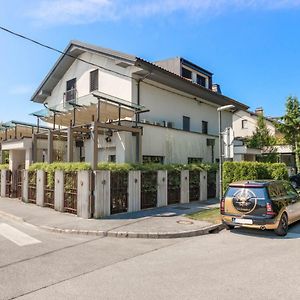 Shangri La Rooms (Adults Only) Ljubljana Exterior photo