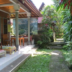 Suastika Lodge Ubud  Exterior photo