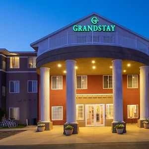 Grandstay Hotel & Suites Ames Exterior photo