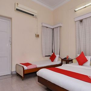 Oyo 10826 Sona Guest House Kolkata Exterior photo