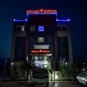 Misaki Xpress Hotel Neemrana Exterior photo