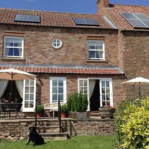 Hazelwood Farm B&B Easingwold Exterior photo