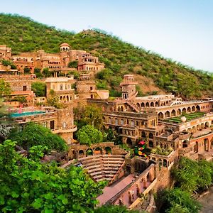 Neemrana Fort-Palace Hotel Exterior photo